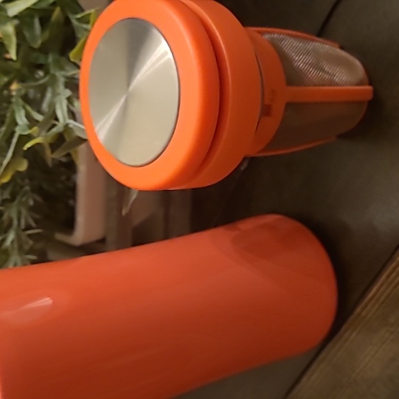 David's Tea travel mug - Picture 5 of 6